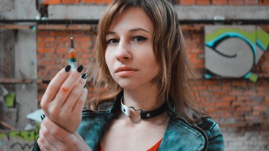 Myter og fakta om injektionsbehandlinger – hvad skal du tro på?
